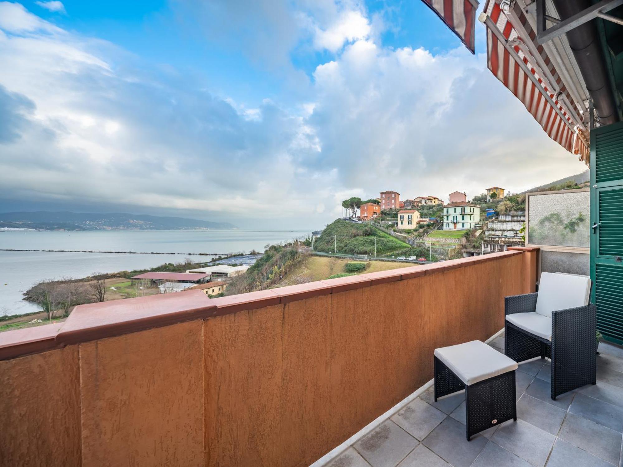 Appartamento La Scala Matta - Seaview Penthouse La Spezia Esterno foto